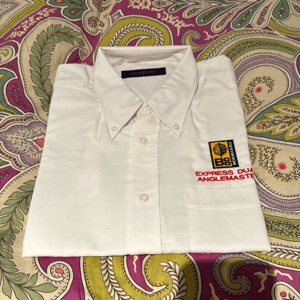 New Henbury logo white button down shirt men’s XL White